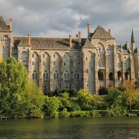 Logis De La Helberdiere Cossé-en-Champagne Exteriör bild